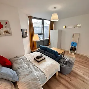 2 Modern Double In The Heart Of Brick Lane London