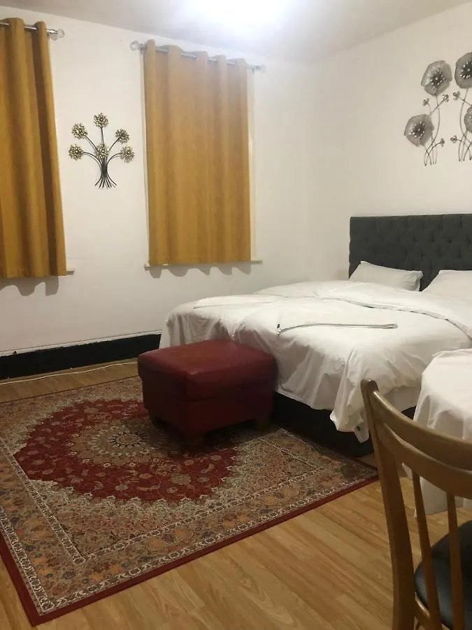 Oyo 94 Bricklane Studio Flats Hotel London